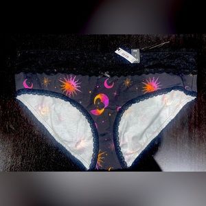 Torrid Hipster panties. Brand new with tags. Never worn.